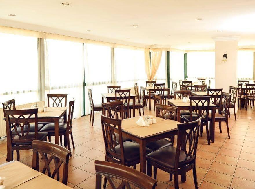 Uestuen Hotel Alsancak Esmirna Exterior foto